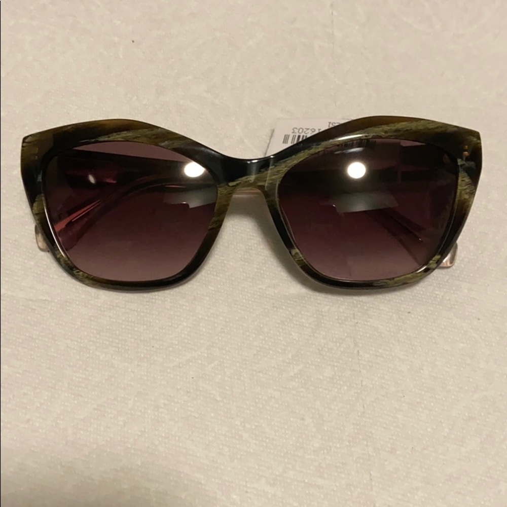 Balenciaga women sunglasses